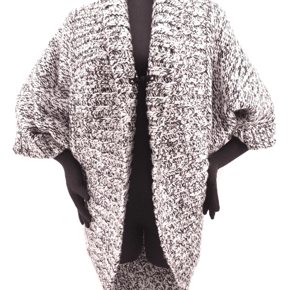 EXPRESS WOVEN DOLAN SLEEVE WARM SOPHISTICATED SWEATER w/ TOGGLE CLOSURE … - Picture 4 of 8